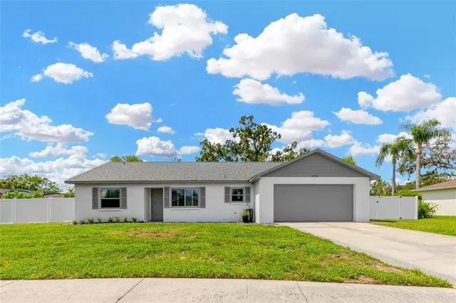 $475,000 | 10811 Providence Oaks Drive, Riverview, FL 33578