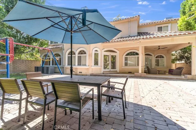 $9,995 | 5150 Teesdale Avenue, Valley Village, CA 91607