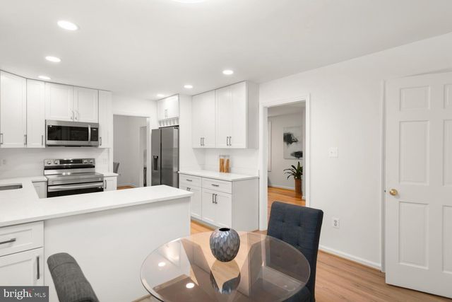 $800,000 | 10027 Whitefield Street, Fairfax, VA 22032