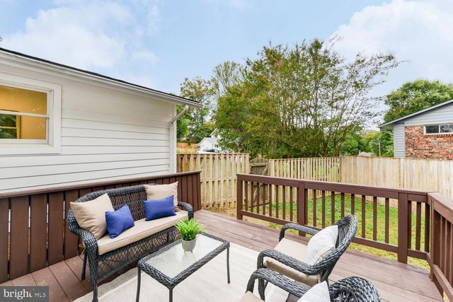 $800,000 | 10027 Whitefield Street, Fairfax, VA 22032