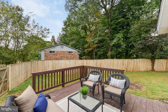 $800,000 | 10027 Whitefield Street, Fairfax, VA 22032