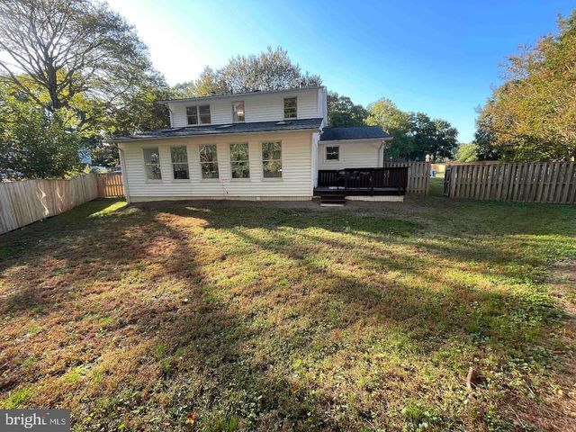 $800,000 | 10027 Whitefield Street, Fairfax, VA 22032