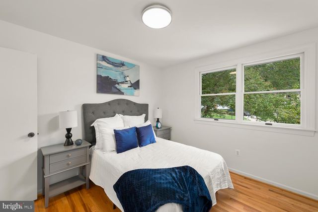 $800,000 | 10027 Whitefield Street, Fairfax, VA 22032