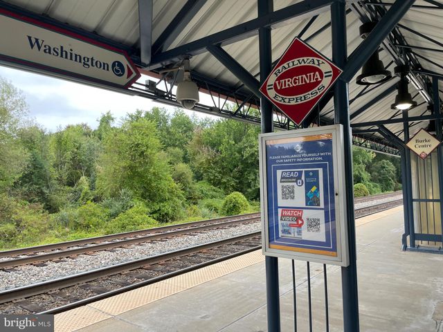 $800,000 | 10027 Whitefield Street, Fairfax, VA 22032