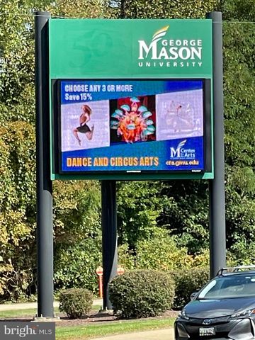 $800,000 | 10027 Whitefield Street, Fairfax, VA 22032