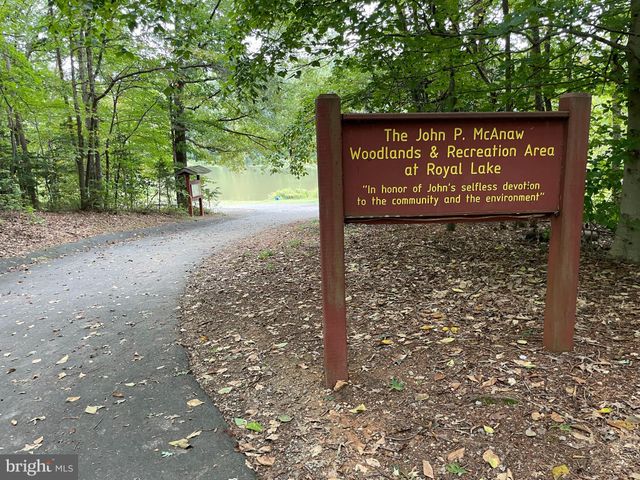 $800,000 | 10027 Whitefield Street, Fairfax, VA 22032