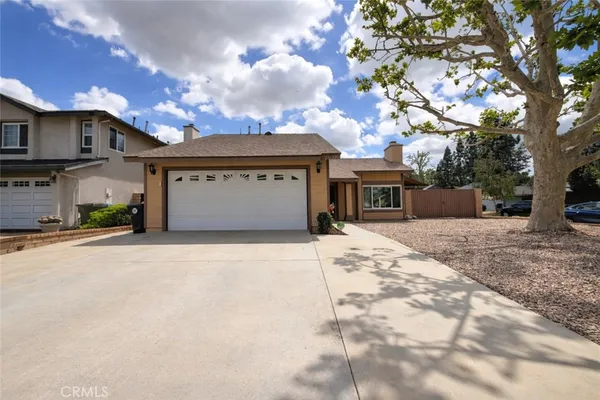 $3,650 | 27640 Quincy Street, Castaic, CA 91384