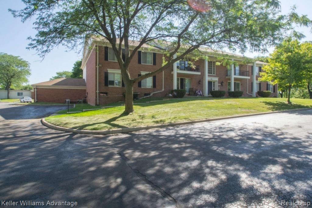 29620 Middlebelt Road, Unit 2903 Farmington Hills, MI 48334 - Photo 21 of 25