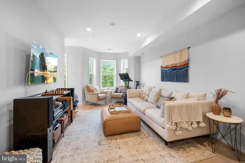 $799,000 | 731 Fairmont Street Northwest, Unit 2, Washington, DC 20001