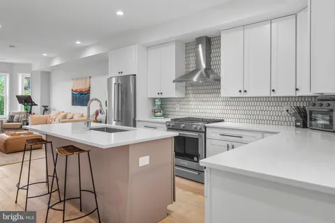 $799,000 | 731 Fairmont Street Northwest, Unit 2, Washington, DC 20001