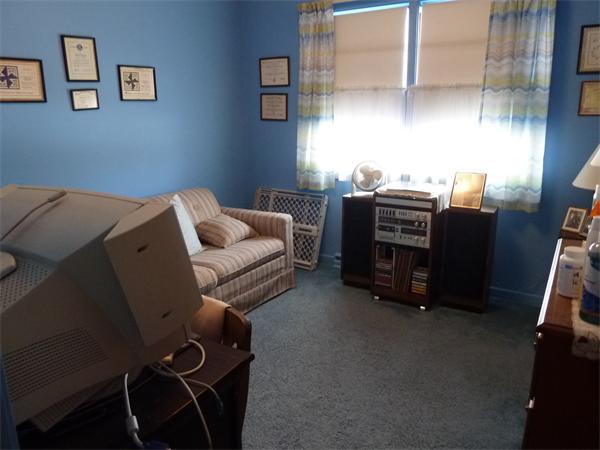19 Janet Road Haverhill, MA 01832 - Photo 5 of 7 Gallery Image 5