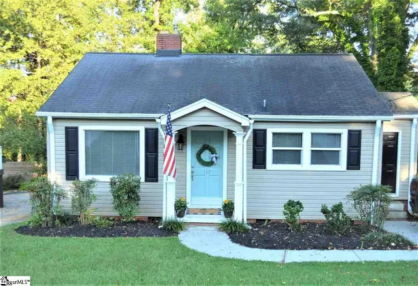 $1,675 | 117 Hillcrest Circle, Greenville, SC 29609
