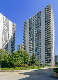 $240,000 | 1455 North Sandburg Terrace, Unit 1105, Chicago, IL 60610