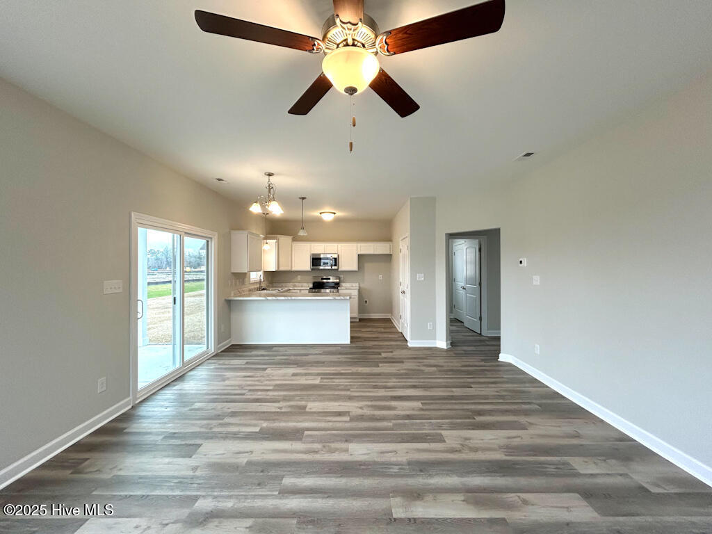 253 Browns Ferry Road Jacksonville, NC 28546 - Photo 16 of 52 SIMILAR PHOTO