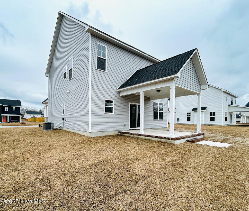 253 Browns Ferry Road Jacksonville, NC 28546 - Photo 4 of 52 SIMILAR PHOTO