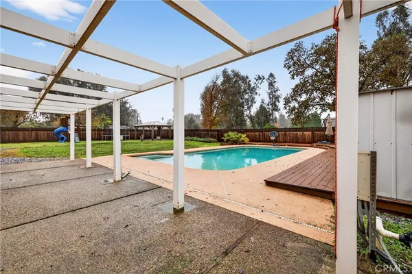 $469,999 | 19542 Ridge Road, Red Bluff, CA 96080