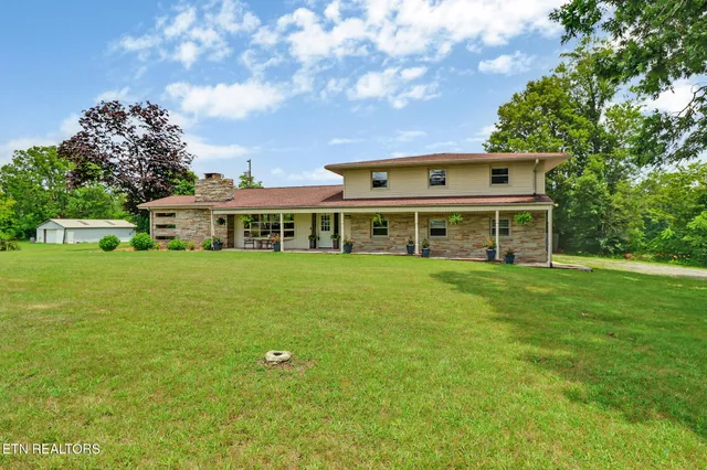 $500,000 | 964 Joe Tabor Road, Crossville, TN 38571