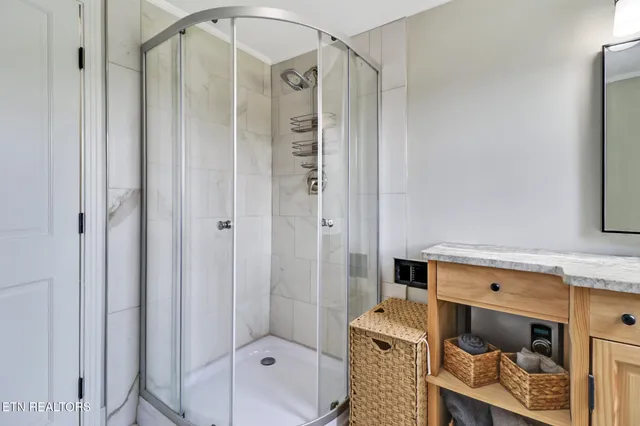 $500,000 | 964 Joe Tabor Road, Crossville, TN 38571