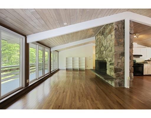 3 Overledge Road Manchester, MA 01944 - Photo 3 of 28 Gallery Image 3
