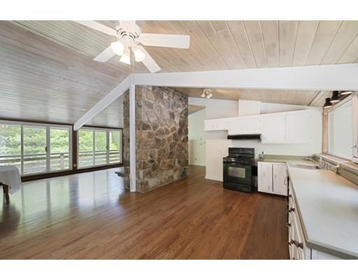 3 Overledge Road Manchester, MA 01944 - Photo 8 of 28 Gallery Image 8
