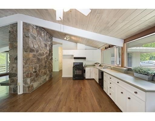 3 Overledge Road Manchester, MA 01944 - Photo 9 of 28 Gallery Image 9