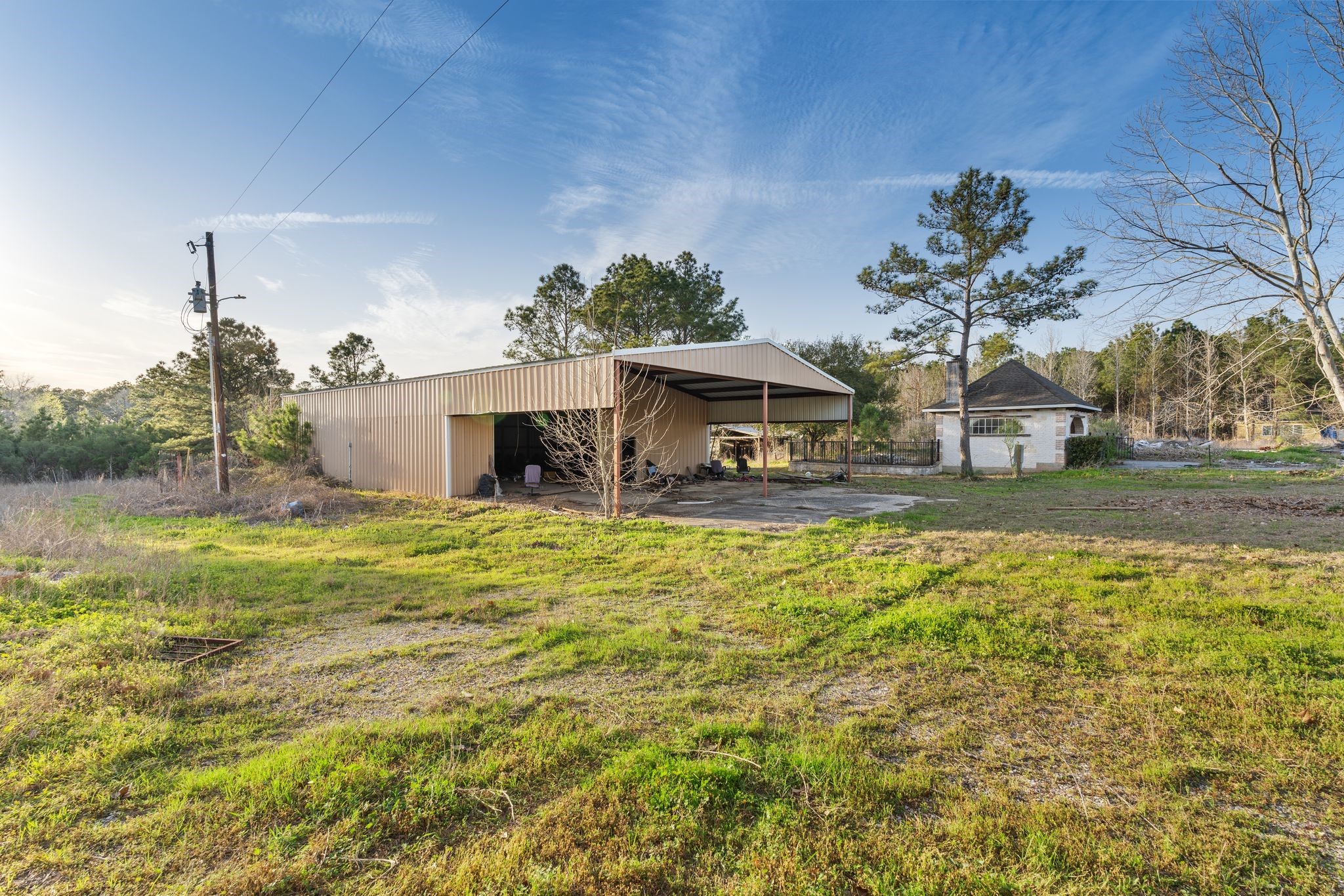 2394 Crockett Martin Road Conroe, TX 77306 - Photo 13 of 32