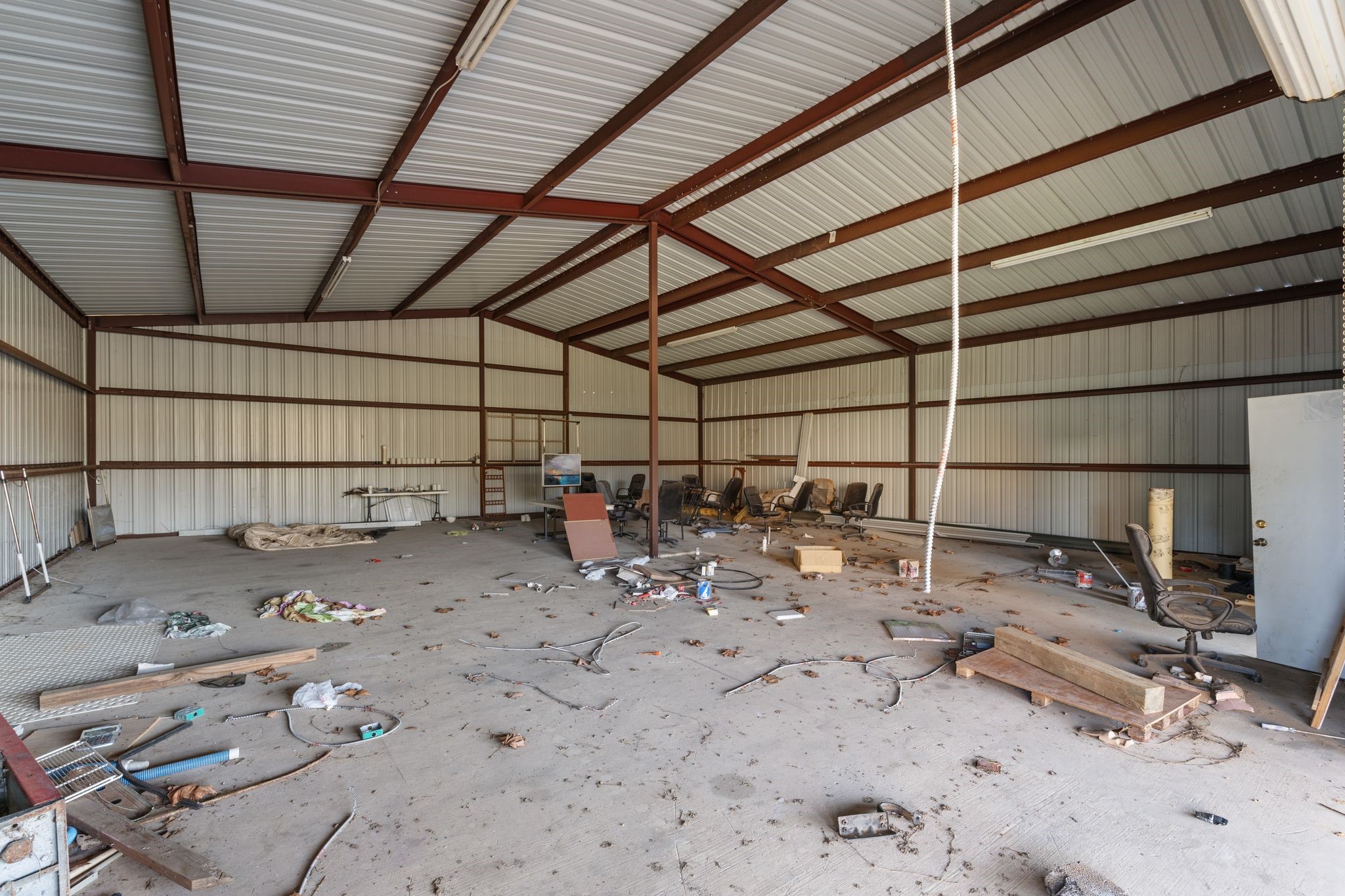 2394 Crockett Martin Road Conroe, TX 77306 - Photo 14 of 32