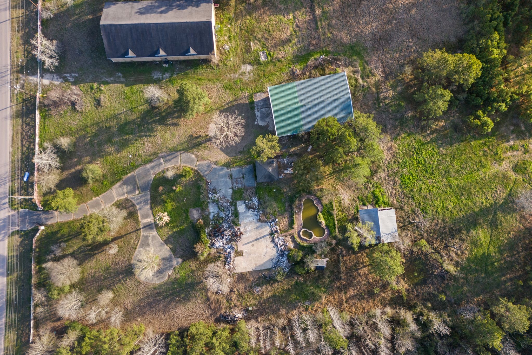 2394 Crockett Martin Road Conroe, TX 77306 - Photo 9 of 32