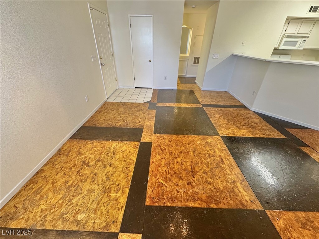 5415 West Harmon Avenue, Unit 2180 Las Vegas, NV 89103 - Photo 3 of 25