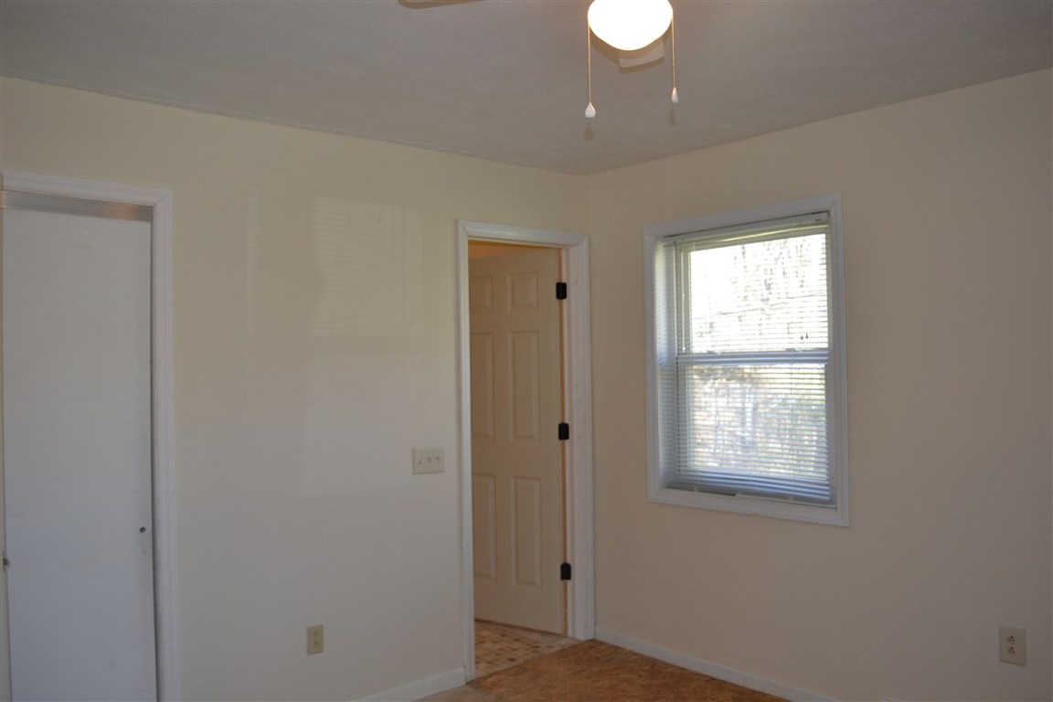 322 Tribble Street Honea Path, SC 29654 - Photo 11 of 15 Gallery Image 11