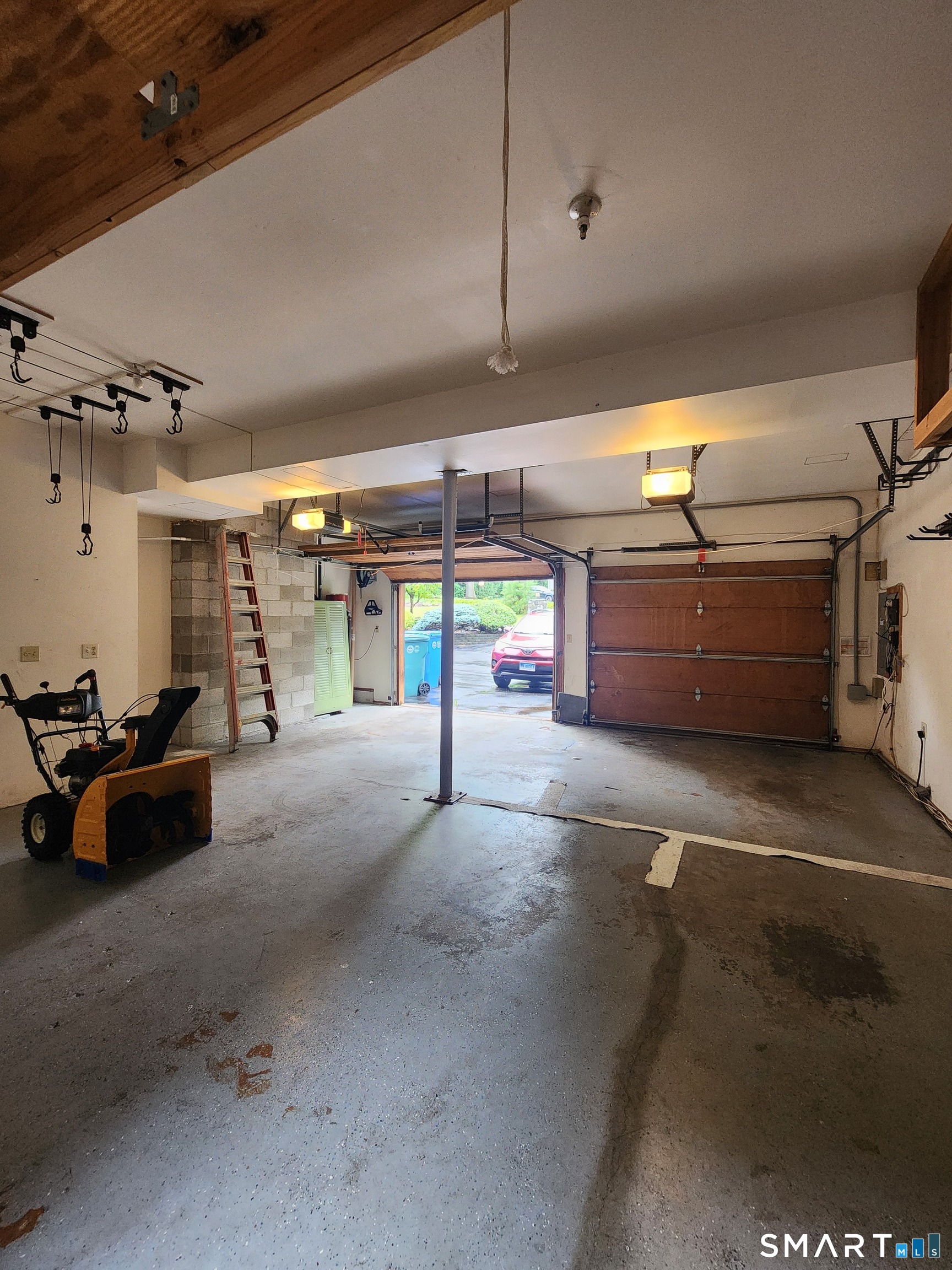 925 Dunbar Hill Road Hamden, CT 06514 - Photo 38 of 39
