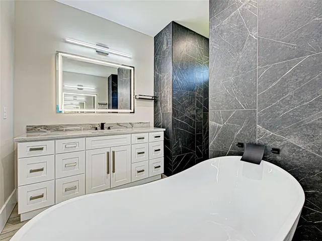 $4,500 | 3692 Shawnee Terrace, North Port, FL 34286