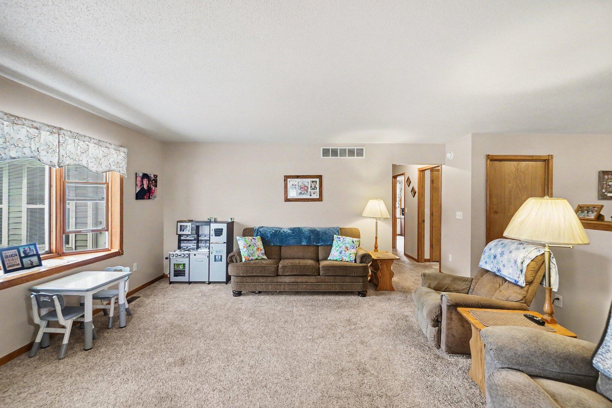 4485 South Miles Road Sheridan, MI 48884 - Photo 10 of 79 007_file_8971