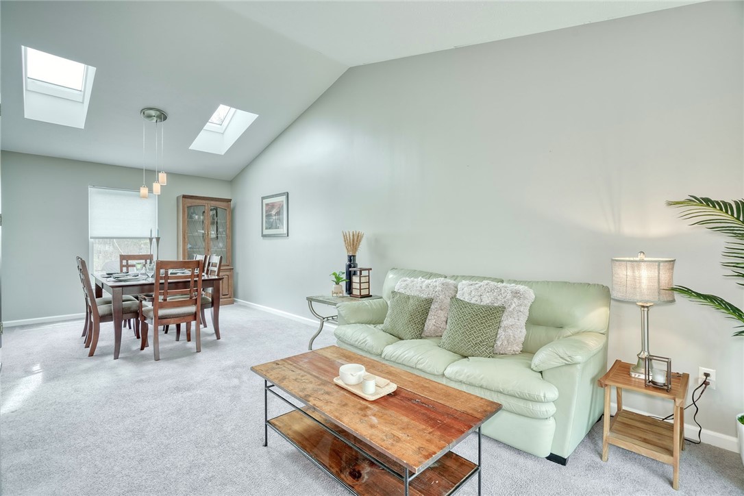 652 Beaver Creek Road Macedon, NY 14502 - Photo 11 of 47