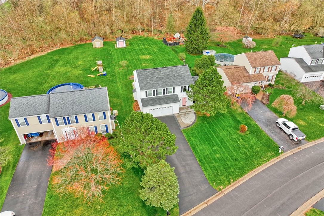 652 Beaver Creek Road Macedon, NY 14502 - Photo 3 of 47