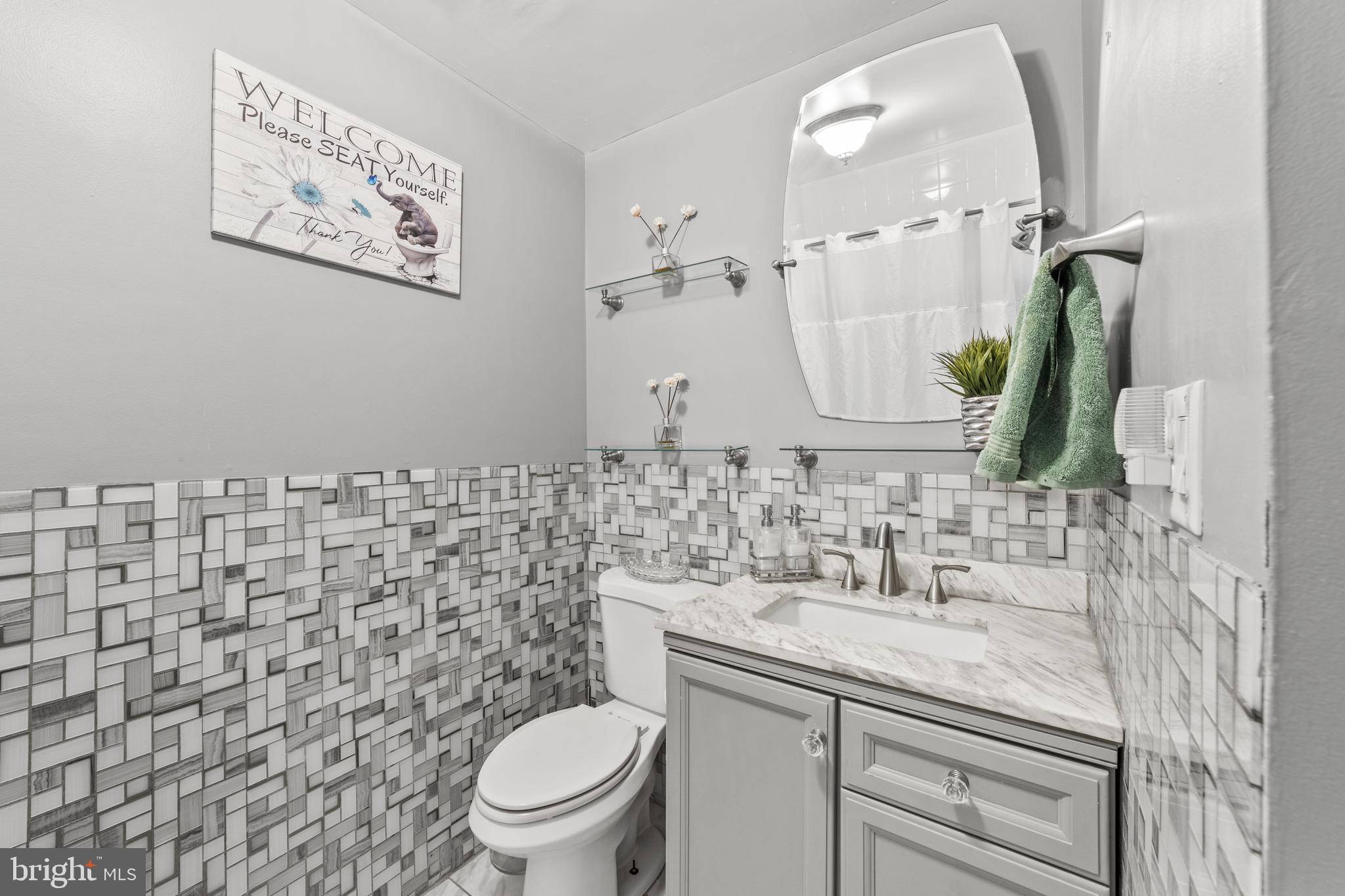 916 North Rosedale Street Baltimore, MD 21216 - Photo 19 of 30 Updated upstairs bathroom