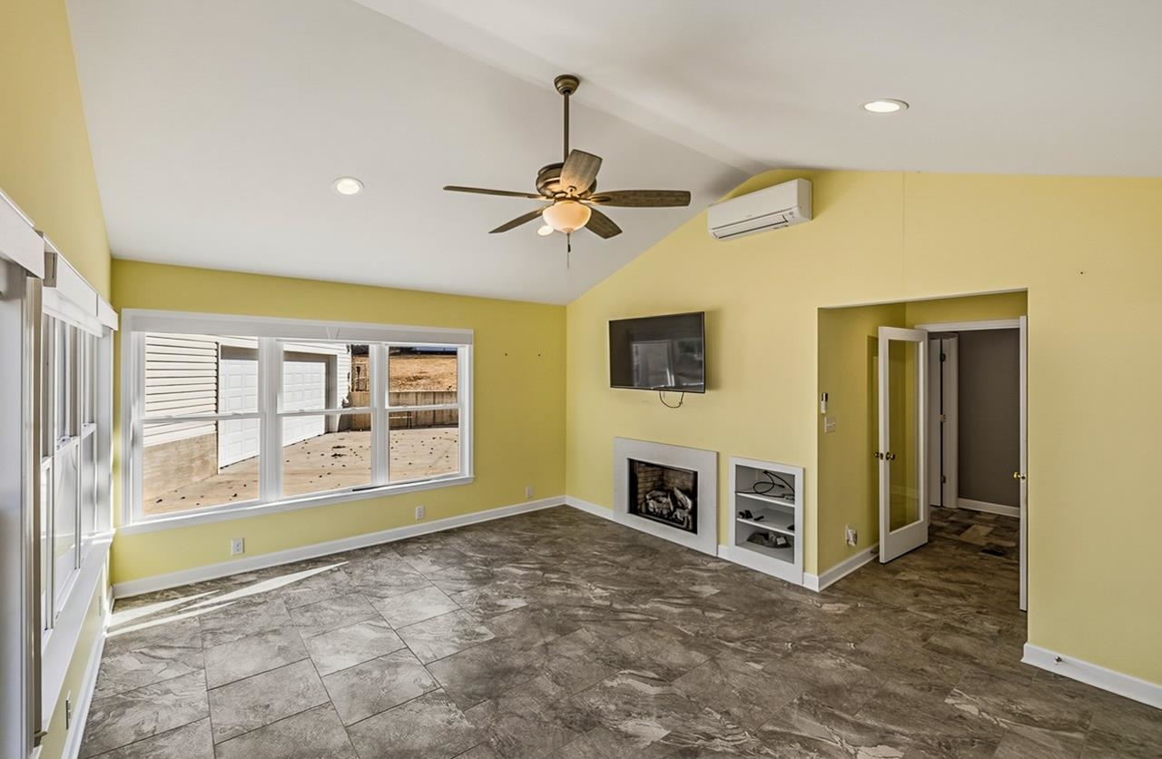 317 Carmichael Court Boiling Springs, SC 29316 - Photo 35 of 44