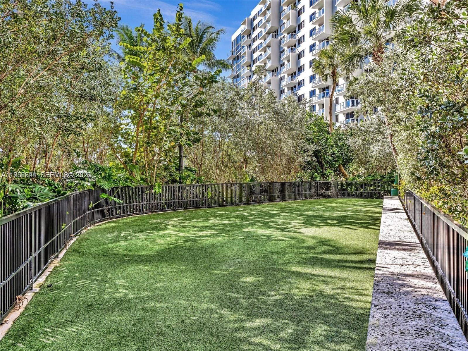 1500 Bay Road, Unit 116S Miami Beach, FL 33139 - Photo 5 of 18