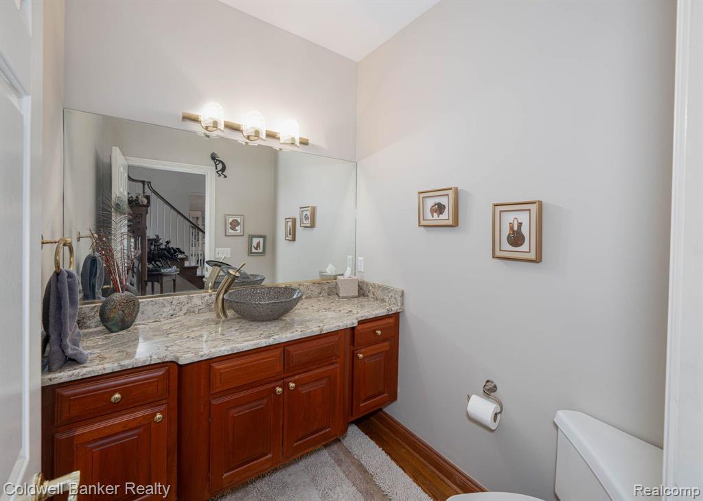 3849 Walnut Brook Drive Rochester Hills, MI 48309 - Photo 14 of 64