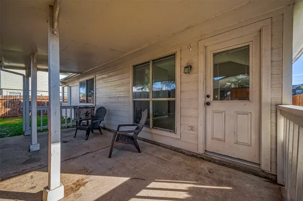 $2,000 | 6807 Catarina Circle, Houston, TX 77084