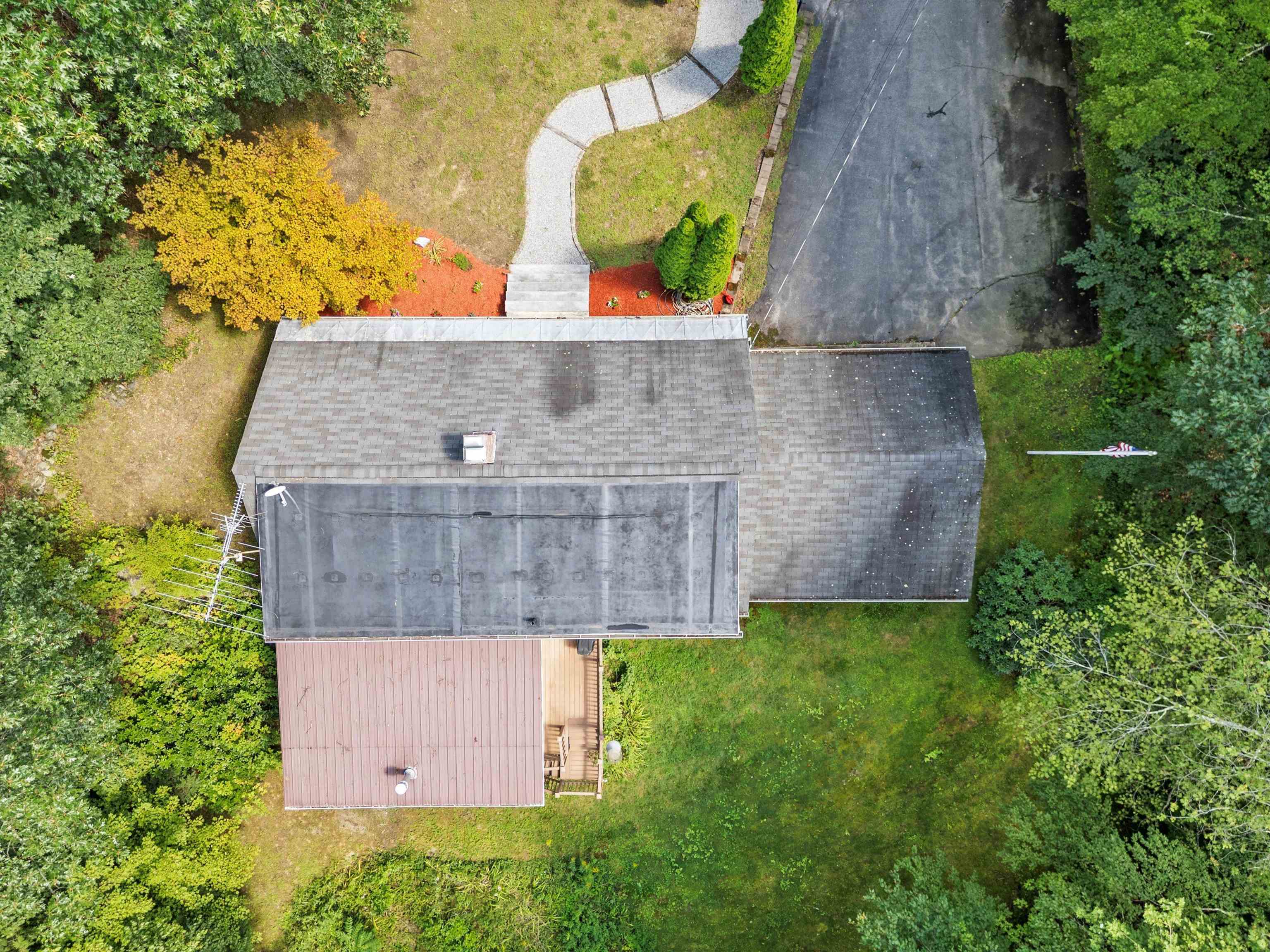 20 Juniper Drive Amherst, NH 03031 - Photo 43 of 55