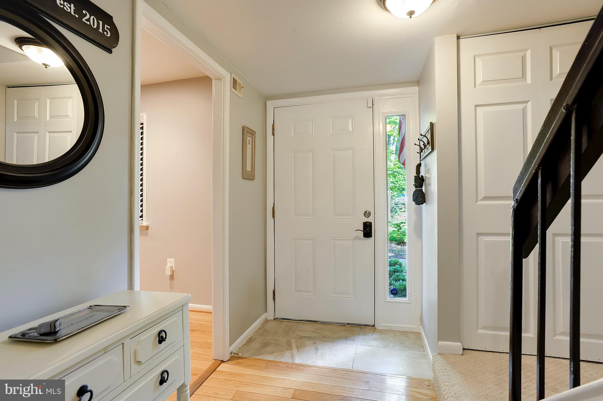 2499 Pyrenees Court Reston, VA 20191 - Photo 3 of 28 Interior (General)