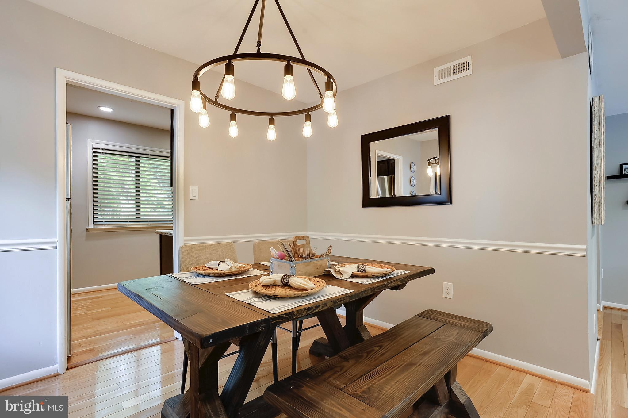 2499 Pyrenees Court Reston, VA 20191 - Photo 9 of 28 Dining Room