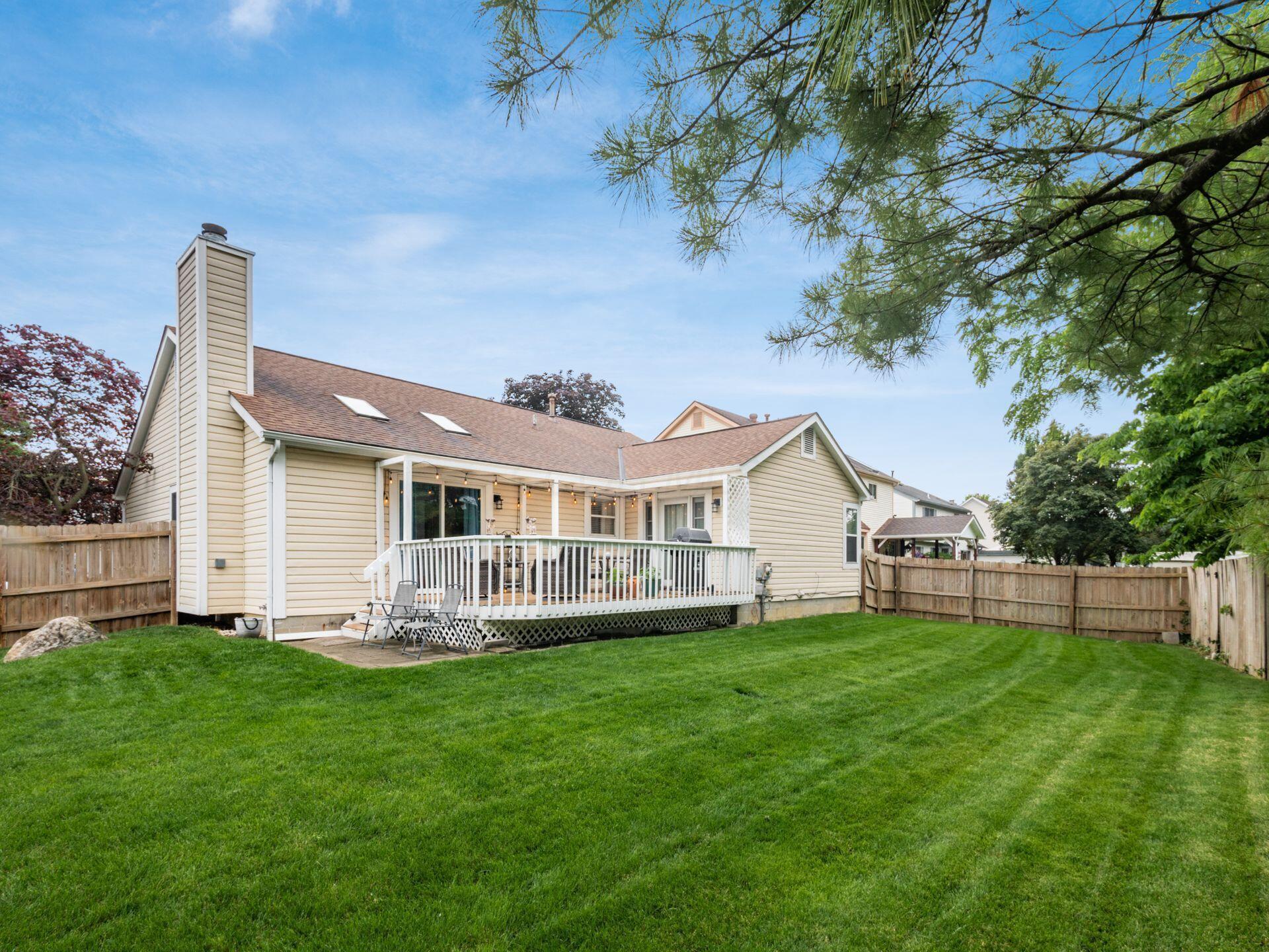 2568 Windflower Road Hilliard, OH 43026 - Photo 35 of 36 Rear view of Home