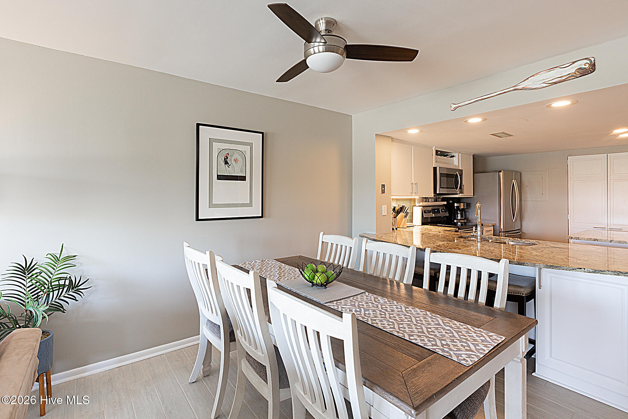 10300 Coast Guard Road, Unit 104D Emerald Isle, NC 28594 - Photo 12 of 36 20-Dining-2