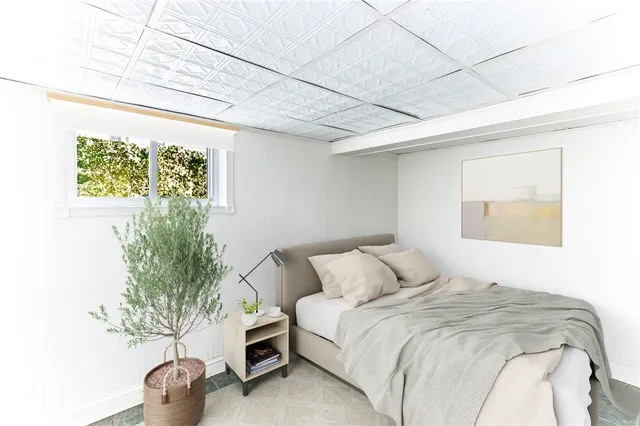 $1,095,000 | 7 Cozzens Court, Newport, RI 02840