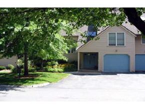 72 Cherry Hollow Road, Unit 72 Nashua, NH 03062 - Photo 2 of 6