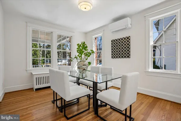 $1,250,000 | 4714 Hunt Avenue, Chevy Chase, MD 20815