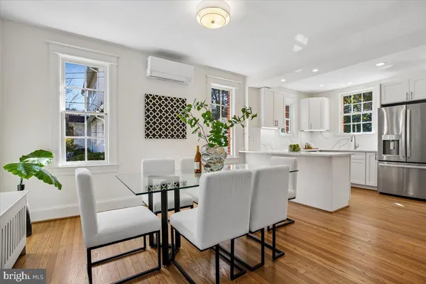 $1,250,000 | 4714 Hunt Avenue, Chevy Chase, MD 20815