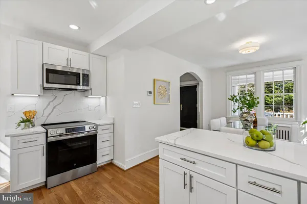 $1,250,000 | 4714 Hunt Avenue, Chevy Chase, MD 20815
